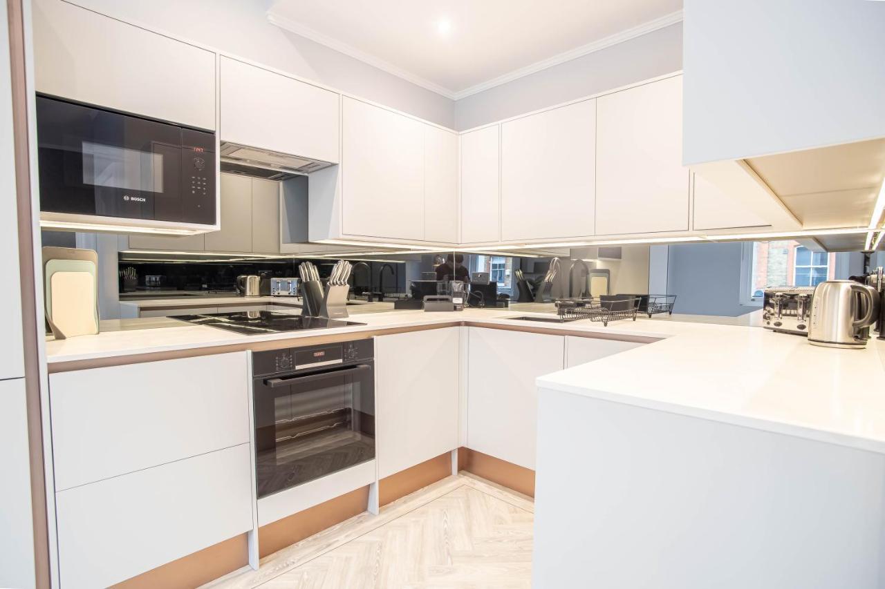 Modern & Chic One Bedroom Apartments In Fitzrovia By Sojo Stay London Eksteriør billede