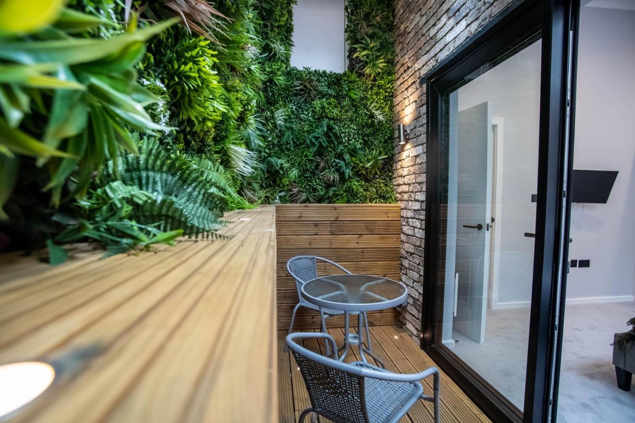 Modern & Chic One Bedroom Apartments In Fitzrovia By Sojo Stay London Eksteriør billede